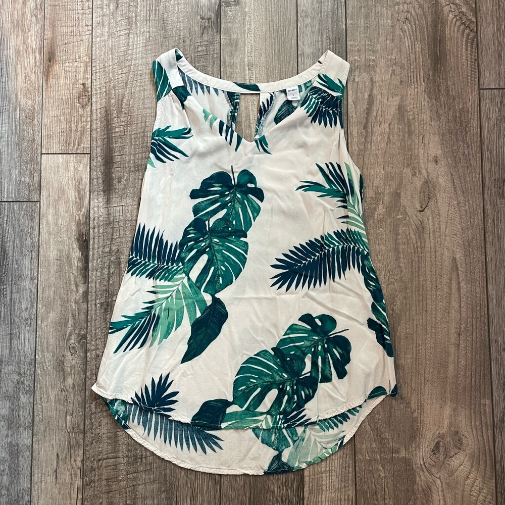 Women’s Leaf Tanktop